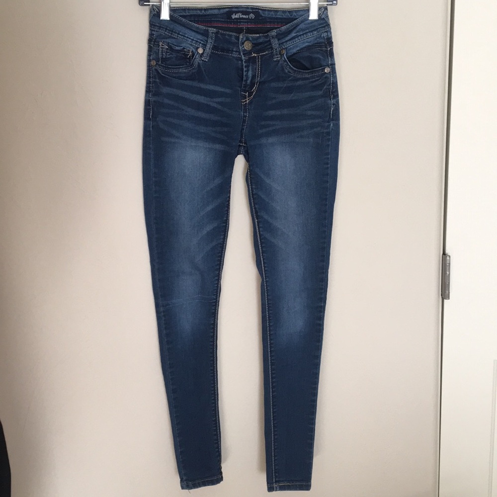 Skinny jeans
